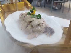 -明本湛江鸡•海鲜小厨(陈家祠店)