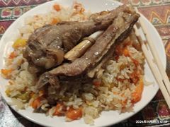 -楼兰香西域抓饭(泺文店)