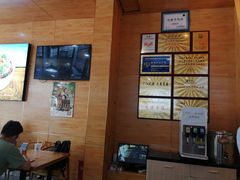 -伊麦佳兰州牛肉面清真美食店