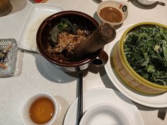 -聚友斋(陶瓷琉璃馆水晶街店)