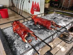 -黄记四更烤乳猪店