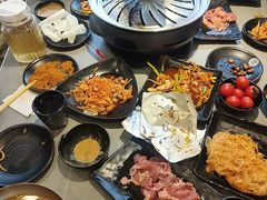 -啊美丽炭火烤肉(滑翔一店)