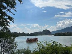 -星湖旅游景区七星岩