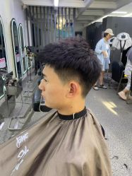 -东方美妍