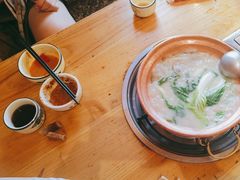 -阿婆情腊排骨火锅(金虹路店)