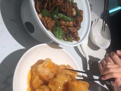 -关东小磨东北菜(漕河泾印象城店)