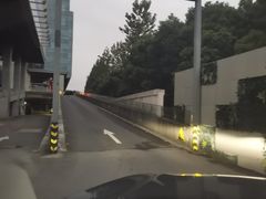 -万象城-停车场