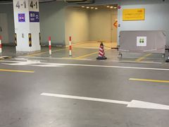 -大宁国际商业广场-地下停车库