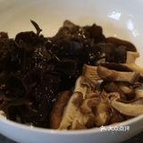 不论咸的甜的豆腐脑只要是自己爱吃的就行