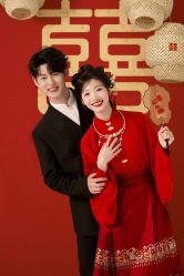 -雪中彩影婚纱摄影·微光艺术中心