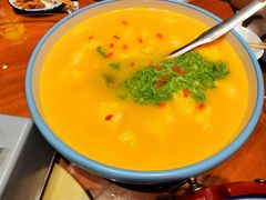 -经典老菜坊·开封灌汤包(火车站店)