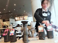 -星巴克臻选(湖滨道店)
