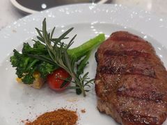 -西语·炭烧牛排(卓越中寰店)