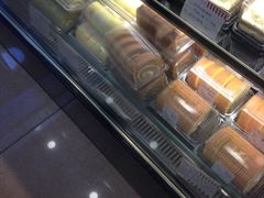 面包甜点陈列柜-红宝石·鲜奶小方(万航店)