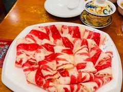 特色手切鲜肥牛-乐宴·老北京铜火锅(八卦岭店)