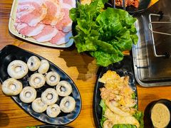 -丹东特色烤肉(学府路一部店)