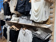 -Brandy Melville