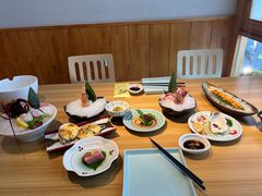 -花和海鲜自助(梅江店)
