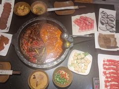 -宽板凳老灶火锅(簋街店)