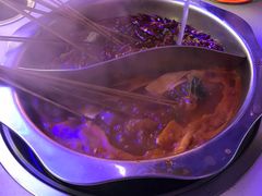 -钢管厂五区小郡肝串串香火锅(人民广场店)