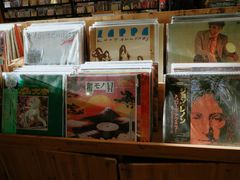 -麦田书店(国防路店)