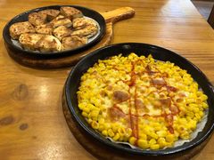 料理烤芝士玉米粒-老东镇啤酒屋海鲜加工·蒸汽海鲜·海鲜烧烤(台东店)