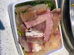 -鸿顺老铁锅美蛙鱼府(解放碑店)