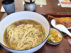 -百年老字号·观振兴蟹黄面·三虾面·苏式面(观前街富仁坊巷店)