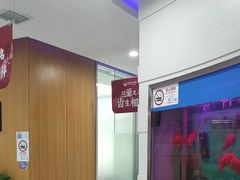 -雅悦齿科(顾村公园店)