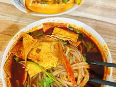 -老字号杨坡红油米线腊汁肉夹馍(东四道巷店)
