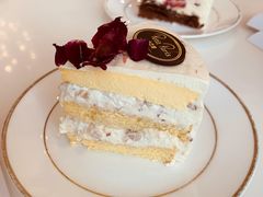 玫瑰荔枝戚风芝士-PETIT PARIS 小巴黎(凯德1818店)