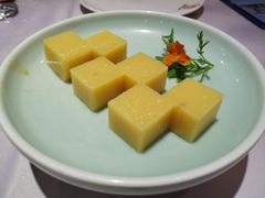 豌豆黄-味+新京宴·烤鸭·北京菜(创意谷店)