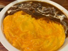 红烩牛肉蛋包饭-羽深肉铺 Steak & Wine