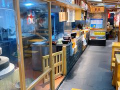 -呷佬·长沙手工米粉(金沙江路店)