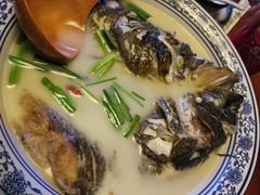 奶汤鱼头煲-馬蘭花開(车站大道店)