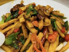 -渝悦情·新派川菜(建国门店)
