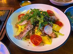 芒果烤鸡藜麦沙拉-MR.ROCKY洛奇先生RESTAURANT&BAR(宝安壹方城店)