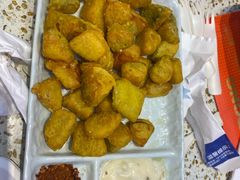 -小董哥烤串·爆汁大油边(故宫店)