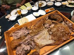 -九十九顶毡房(阜石路店)