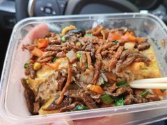 鳝鱼牛肉-周记热干面豆皮大王(桃花东街店)