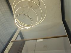 -铂斯登行政公寓(深圳北站汇隆中心店)