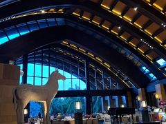 -三亚湾海居铂尔曼度假酒店