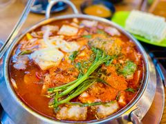 部队火锅-包装马车·韩国料理·포장마차