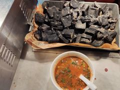 臭豆腐-晶丽香榭自助餐(南京大饭店)