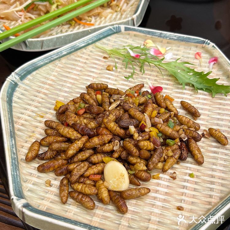 蟹膏多到溢出来！来顺德都给我吃这家私房菜