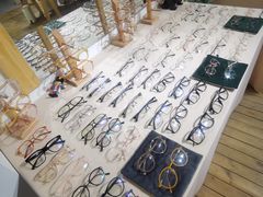 -肆兮眼镜·蔡司·徕卡战略合作店(大坪店)