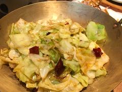 干锅手撕包菜-沅江水·湖南家宴(南村万博长隆商圈店)