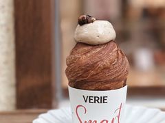 -VERIE BAKEHOUSE