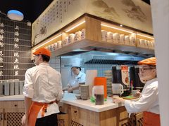 -馋三尺蟹粉小笼(人民广场店)