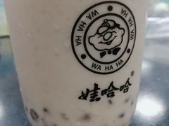 摇匀后的AD红豆波波冰-娃哈哈·奶茶(武林店)